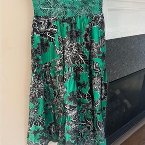 Green Floral Tiered Midi Skirt with Black & White Print